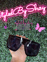 Load image into Gallery viewer, Barbie shades (Black)
